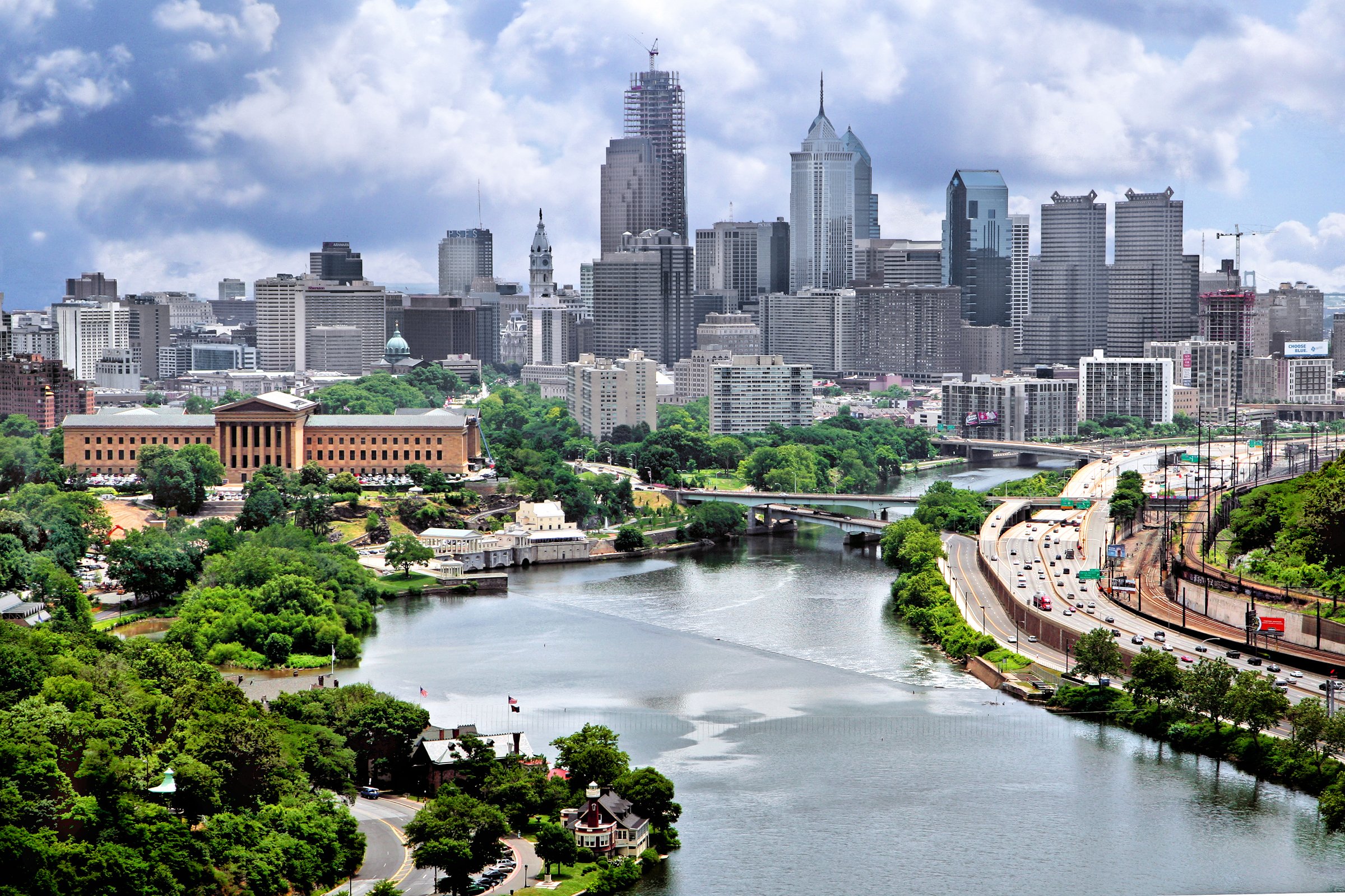 PHI_Landscape_Full city view