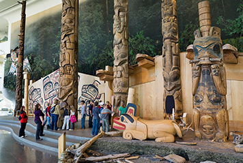 JSED_CAN_Ottawa_History Museum_Totems Hall