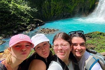 JSED-Educatours-Costa-Rica-Communautaire-MSS-4-356x239-min