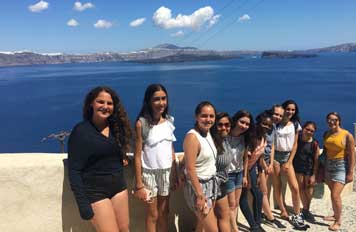 JSED_Trips-to-Greece-Student-Group-Posing-min