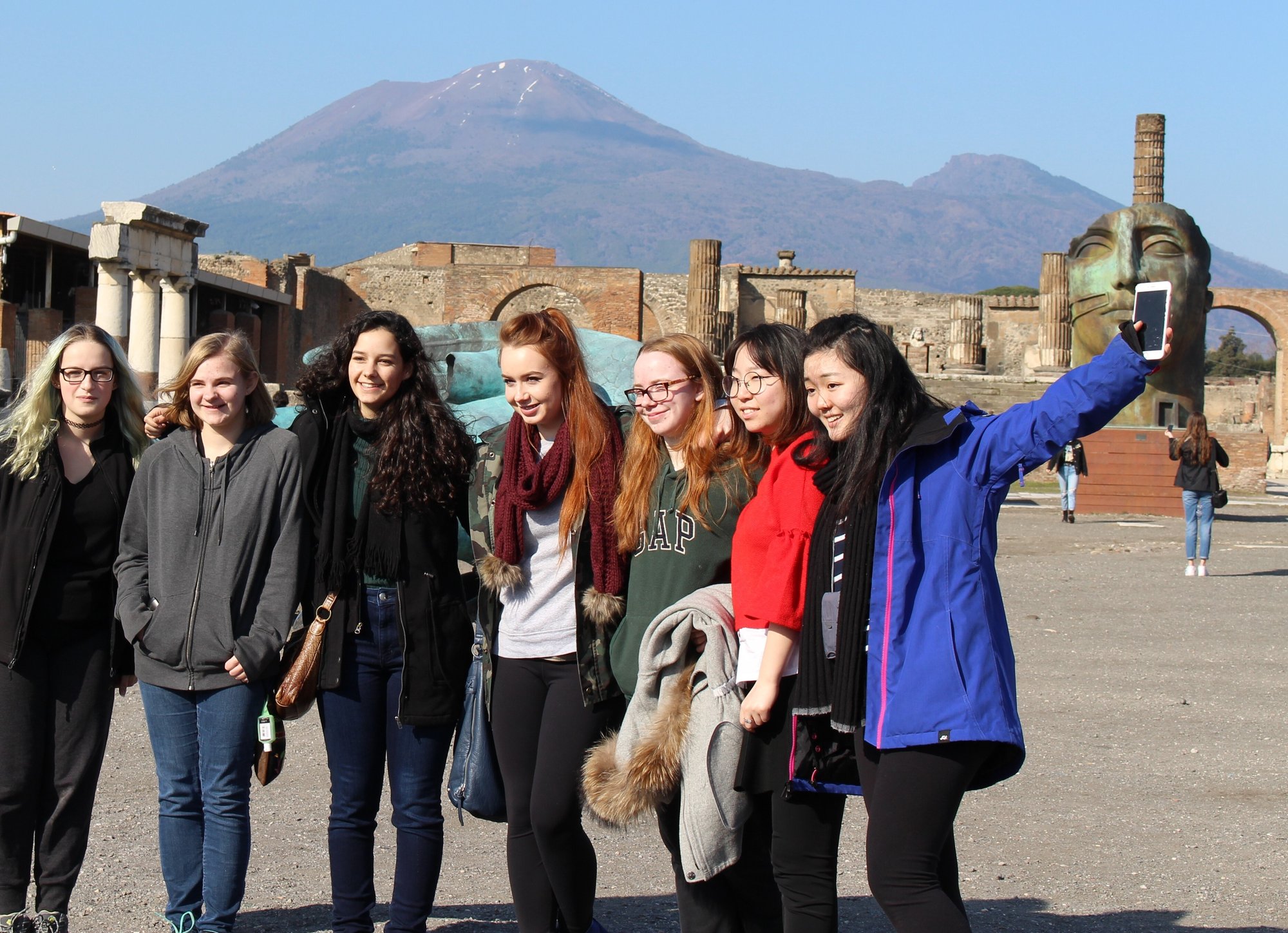ITA_Pompeii_Vesuvius_Youth (2)