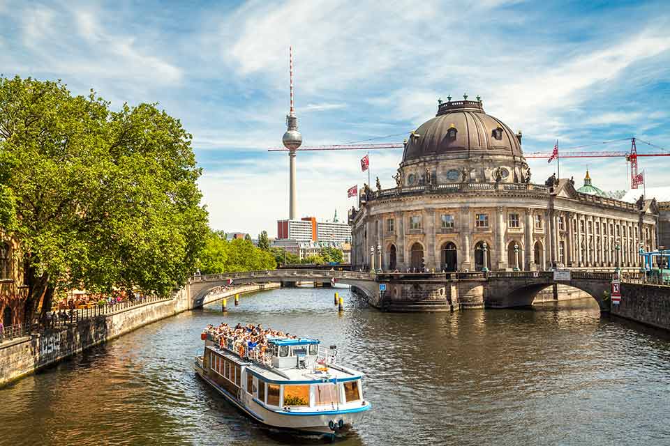 Jumpstreet-Tours-Student-Tour-Germany-1 Jumpstreet-Tours-Student-Tour-Germany-1