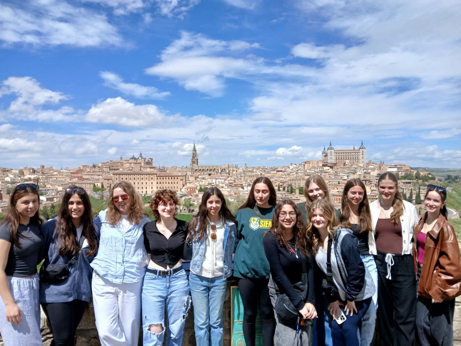 0edb9b8b-c38a-4bb7-955c-aea37949e80f 0edb9b8b-c38a-4bb7-955c-aea37949e80f